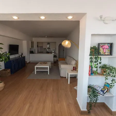 Caparica Beachfront Oceanview Appartement